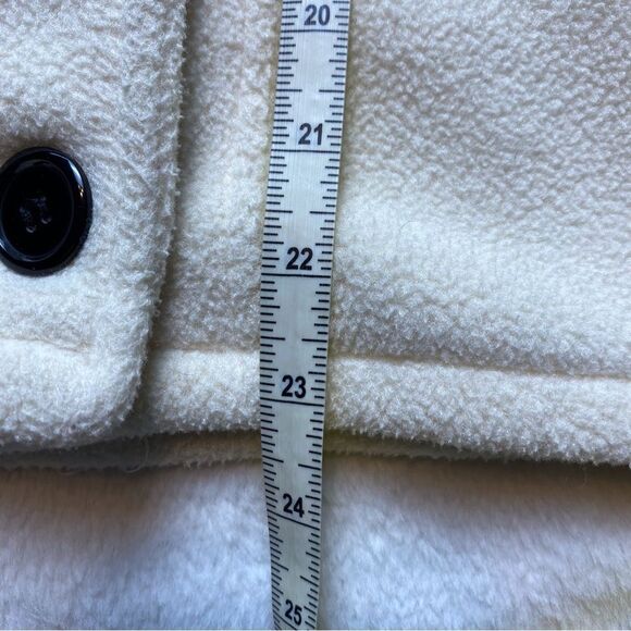 Avalanche Cream Fleece Jacket - Picture 9 of 10